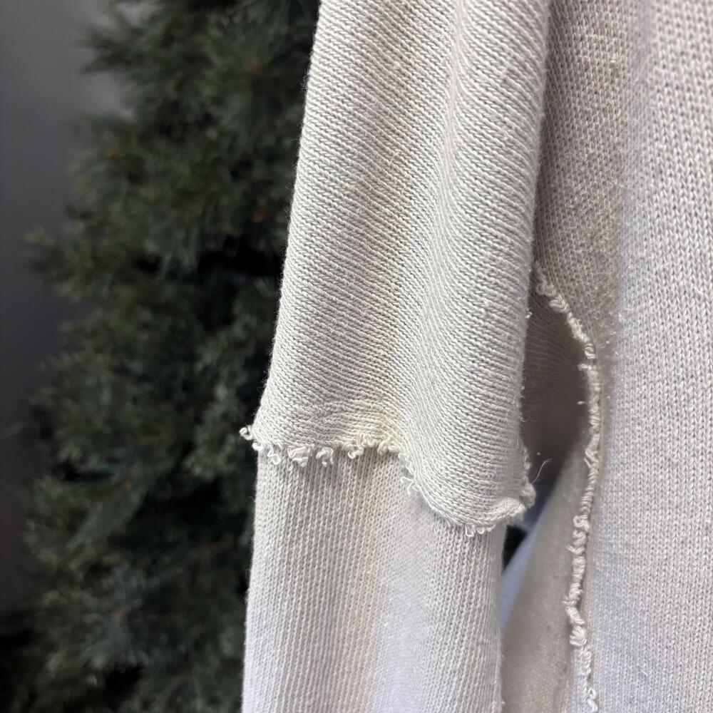 Free People We The Free Distressed Raw Edge Cotton Sweater M - Picture 6 of 9